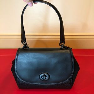 Coach Faye Carryall Crossbody